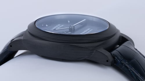 9' Side Shot of Luminor Carbotech Blu Notte 44