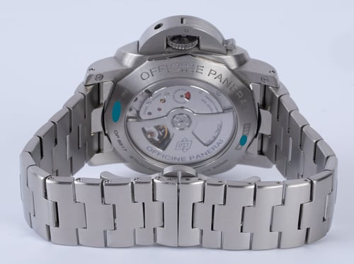 Rear / Band View of Luminor 1950 3 Days GMT