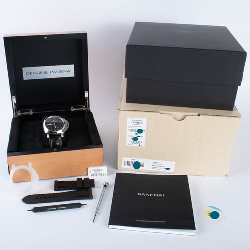 Box / Paper shot of Luminor Marina 1950 3 Days GMT
