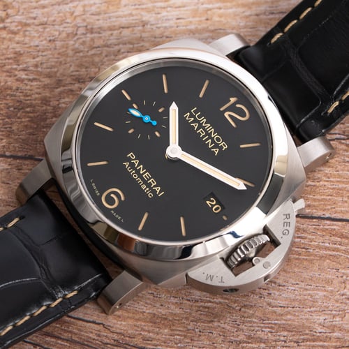 Stylied photo of  of Luminor Marina 1950 3 Days 42mm