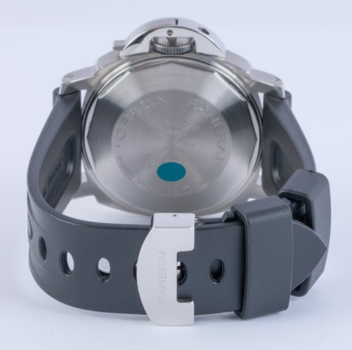 Rear / Band View of Luminor Power Reserve