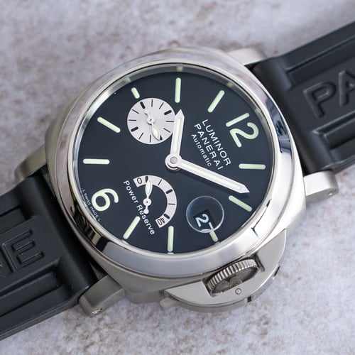 Stylied photo of  of Luminor Power Reserve
