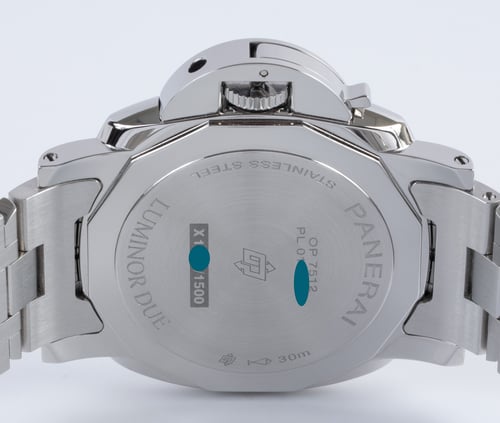 Caseback of Luminor Due 42