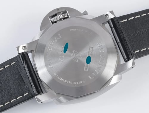Caseback of Luminor Marina 1950 3 Days