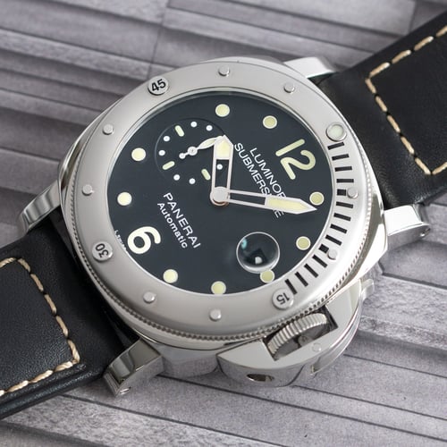 Stylied photo of  of Luminor Submersible