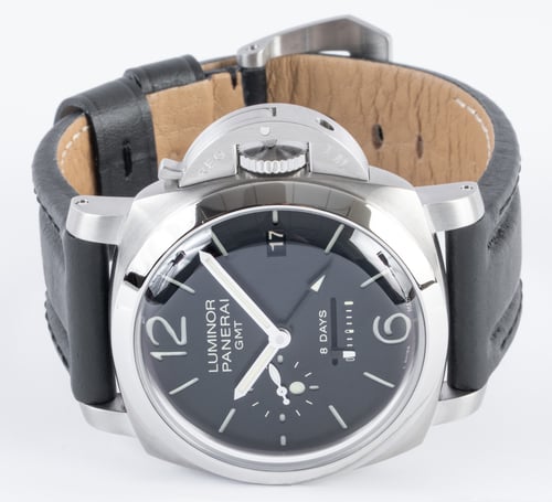 Front View of Luminor 1950 8 Days GMT 'Dot Dial'