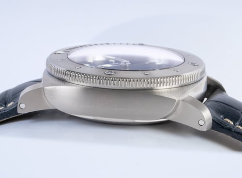 9' Side Shot of Lum 1950 Regatta Submersible GMT 47mm