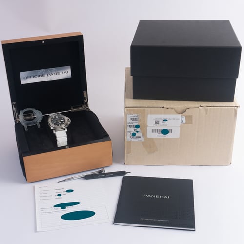Box / Paper shot of Luminor Submersible 1950 3 Days Auto 42mm