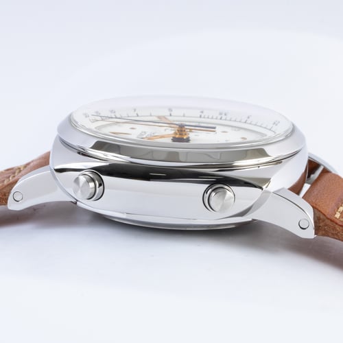 9' Side Shot of Luminor 1950 PCYC Flyback Chronograph