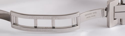 Open Clasp Shot of Jumbo Aquanaut