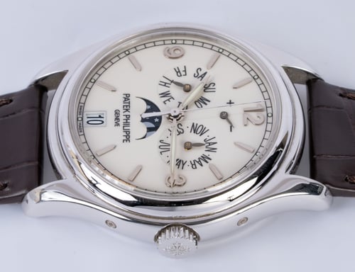 Crown Side Shot of Annual Calendar