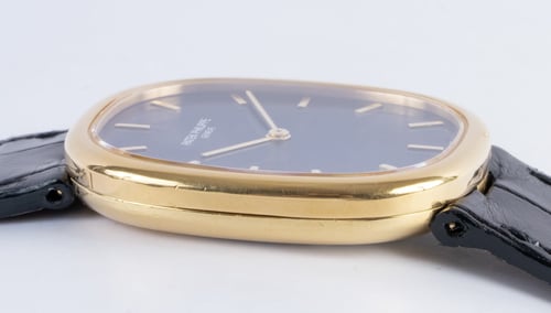 9' Side Shot of Golden Ellipse