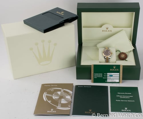Box / Paper shot of Ladies Datejust
