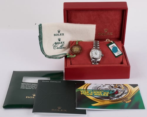 Box / Paper shot of Ladies Datejust