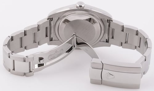Open Clasp Shot of Datejust