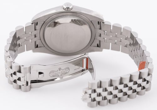 Open Clasp Shot of Datejust