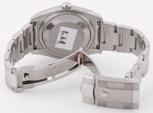 Open Clasp Shot of Datejust 36