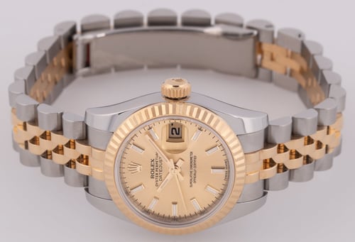 Front View of Ladies Datejust
