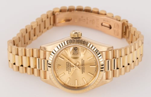 Front View of Ladies Datejust President