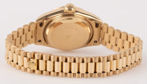 Rear / Band View of Ladies Datejust President
