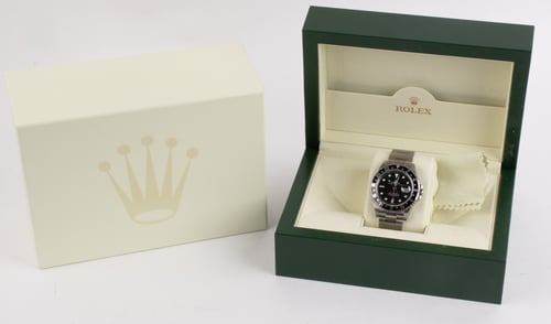 Box / Paper shot of GMT-Master II