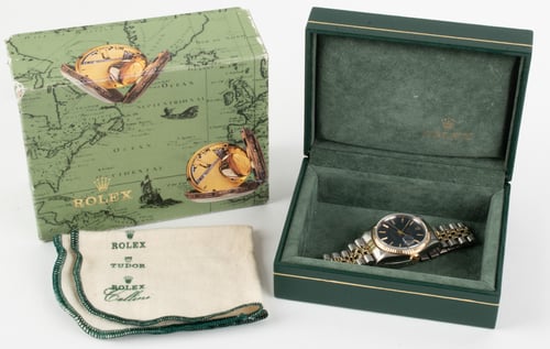Box / Paper shot of Datejust