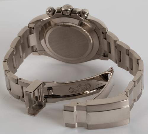 Open Clasp Shot of Daytona Cosmograph