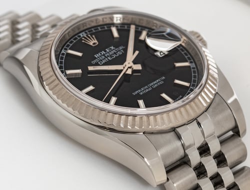 9' Side Shot of Datejust
