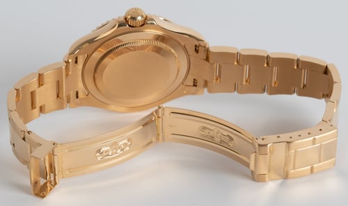 Open Clasp Shot of Yacht-Master