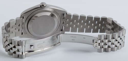Open Clasp Shot of Datejust 36