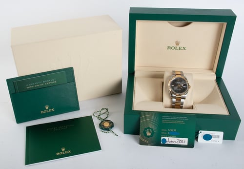 Box / Paper shot of Datejust 36 'Wimbledon'