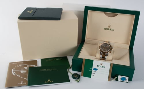 Box / Paper shot of Daytona Cosmograph