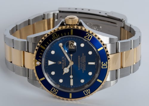 Front View of Submariner Date