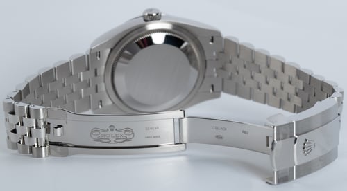 Open Clasp Shot of Datejust 36