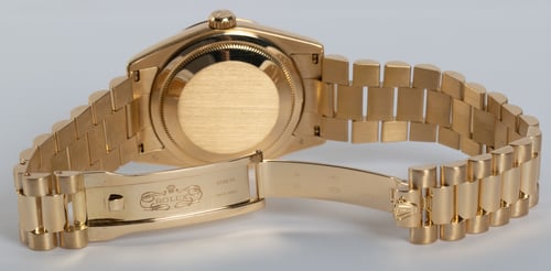 Open Clasp Shot of Day-Date President