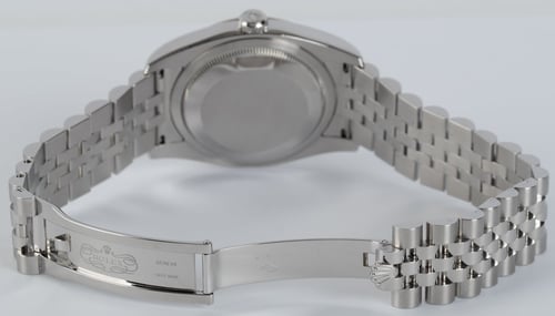 Open Clasp Shot of Datejust 36