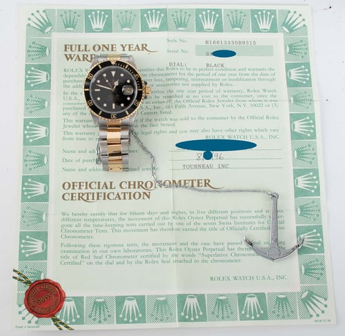 Paper shot of Submariner Date