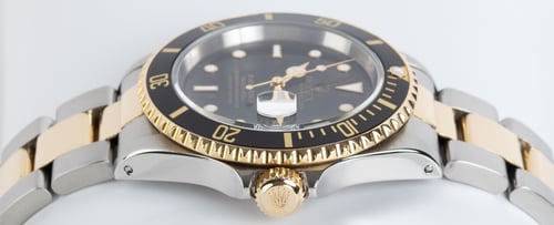Crown Side Shot of Submariner Date
