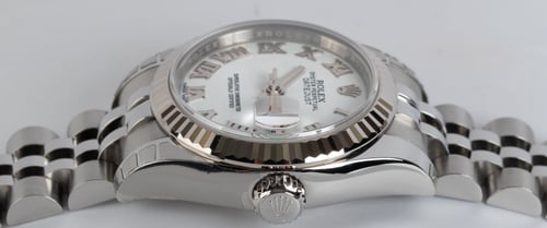 Crown Side Shot of Ladies Datejust