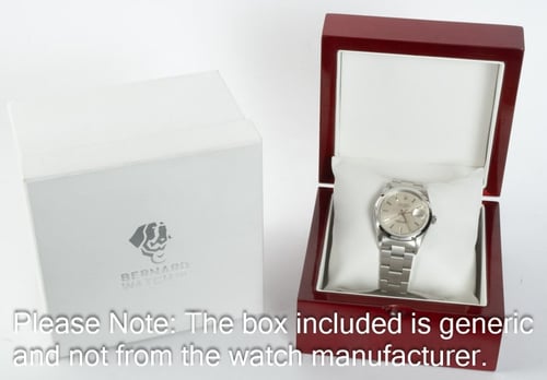 Box / Paper shot of Date 34