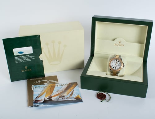 Box / Paper shot of Yacht-Master