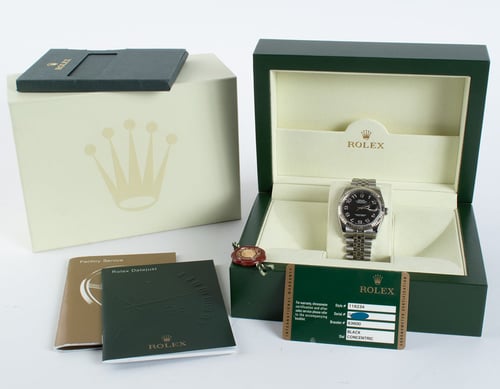 Box / Paper shot of Datejust 36
