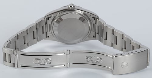 Open Clasp Shot of Date 34