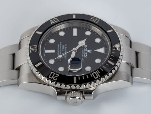 Crown Side Shot of Submariner Date