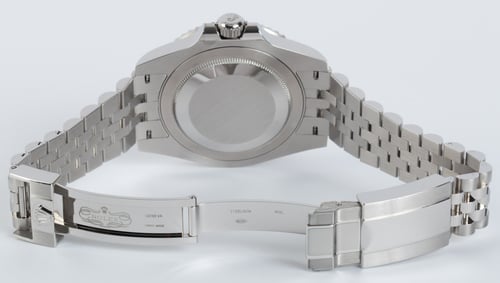 Open Clasp Shot of GMT-Master II 'Pepsi'