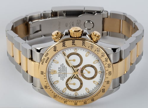 Front View of Daytona Cosmograph