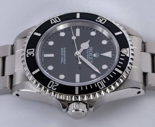 Crown Side Shot of Submariner