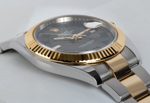 9' Side Shot of Datejust 41 'Wimbledon'