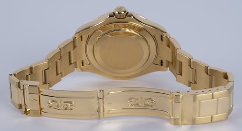 Open Clasp Shot of Yacht-Master 40