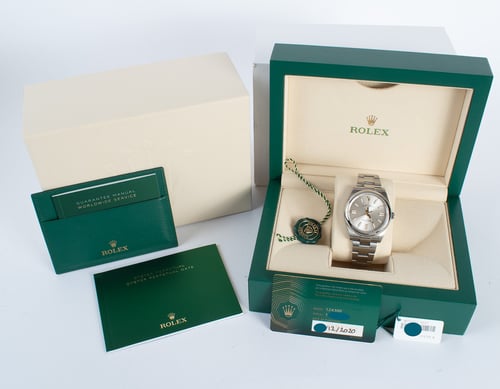 Box / Paper shot of Oyster Perpetual 41